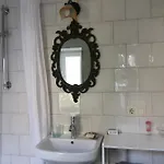 Apartment затишна в центрі одеси на караванського Odesa