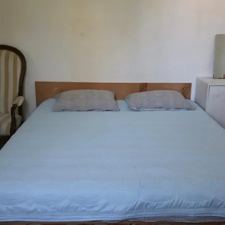 Appartement затишна в центрі одеси на караванського Odessa