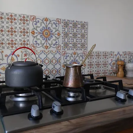 затишна в центрі одеси на караванського 公寓 *