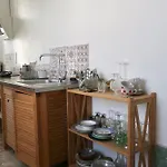затишна в центрі одеси на караванського